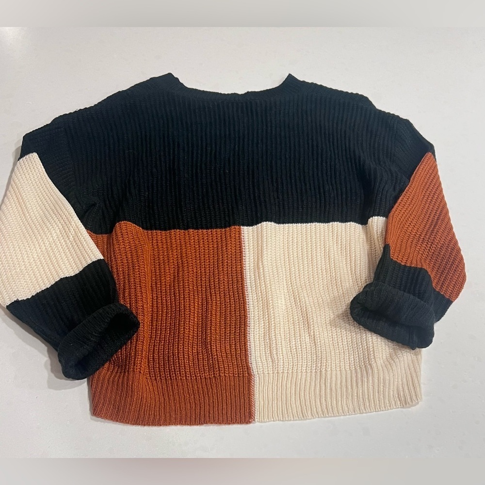 Women’s‎ boutique color block neutral sweater size medium